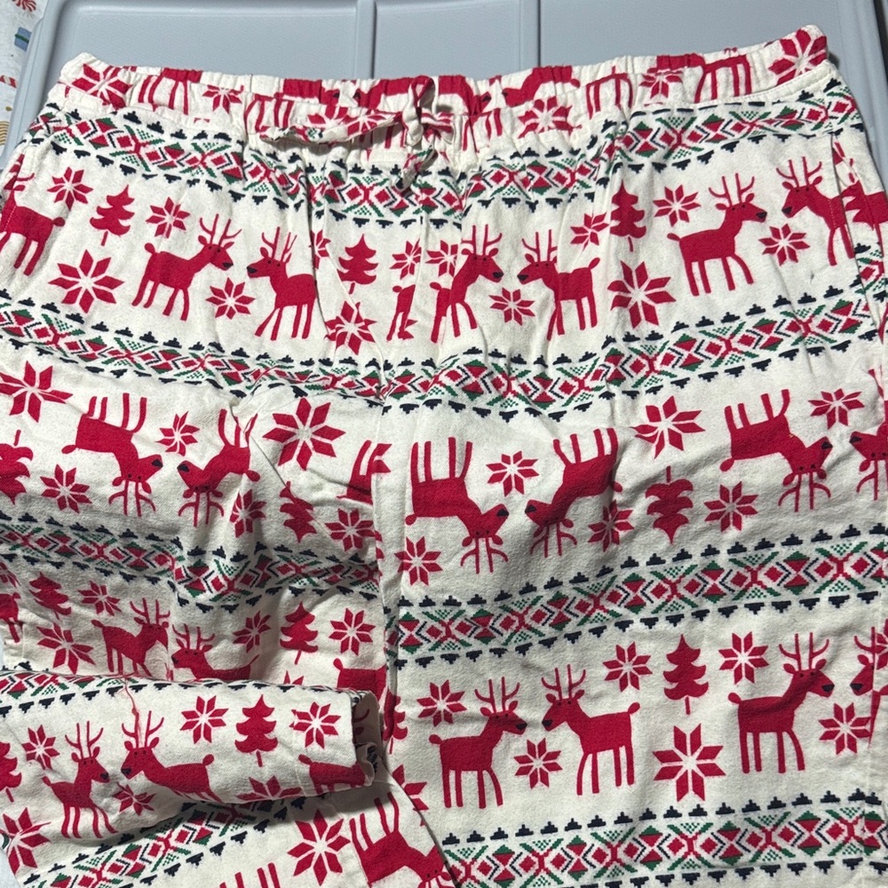 Hanna Andersson Christmas Red and Cream Reindeer Pajama Pants